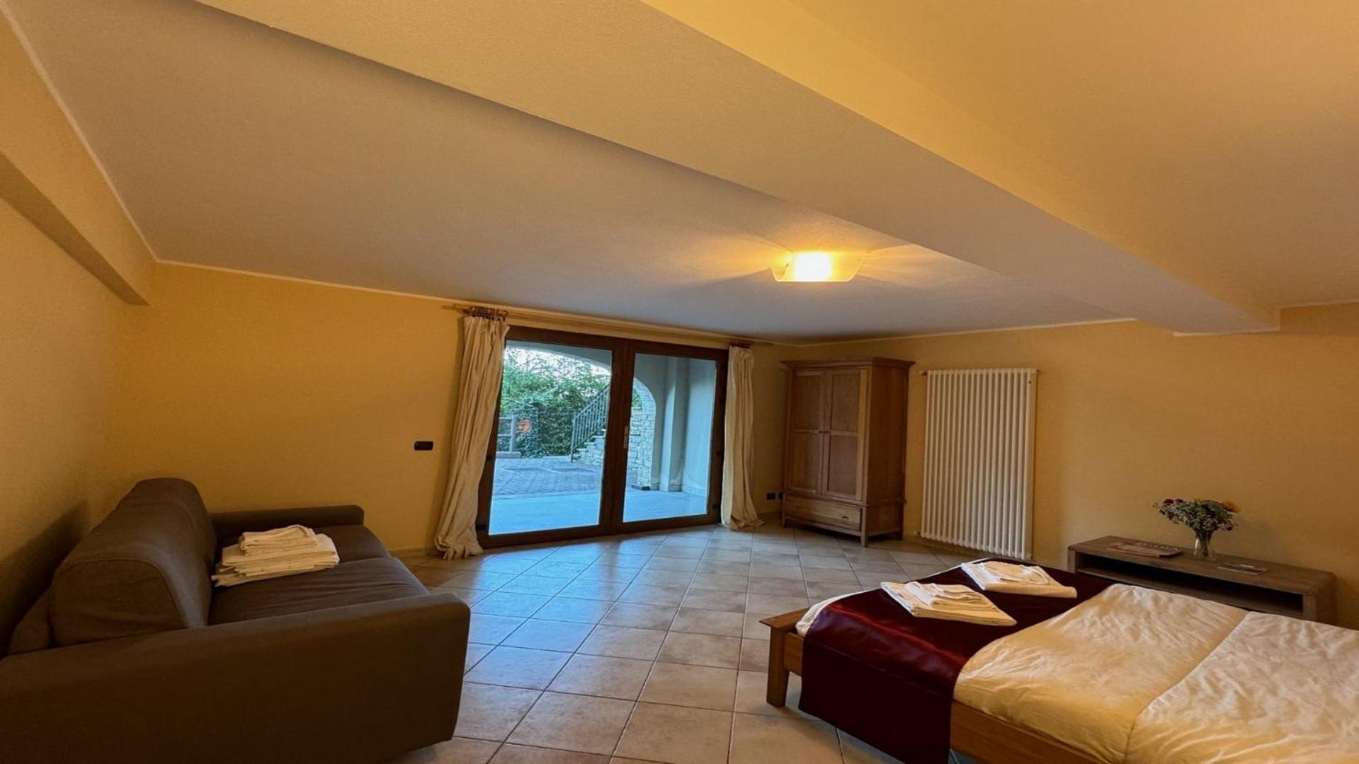 Villa Clubhouse à Menaggio Extérieur photo